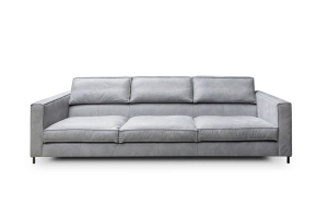 Nr. 1 / Sofa oder Ecke / in Stoff oder Leder / ab 1728 €